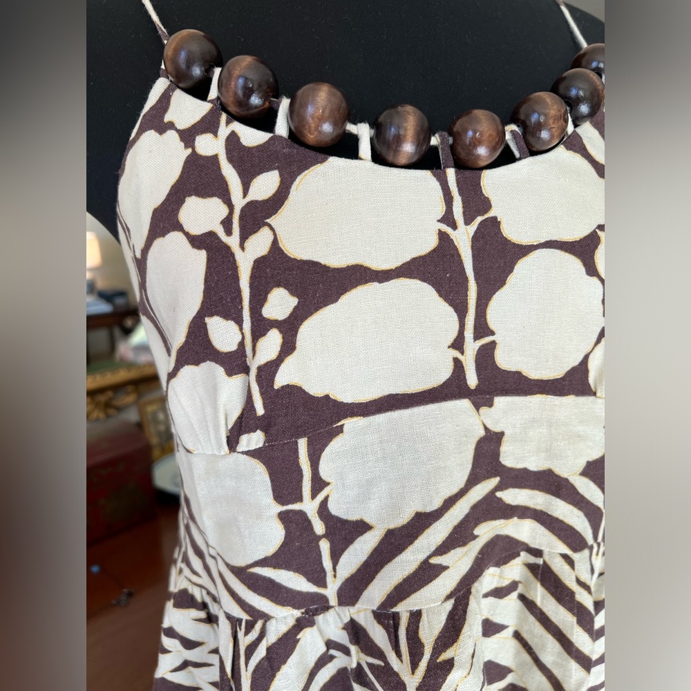 Jade by Melody Tam Linen Cotton Blend Top with wood beads at neckline